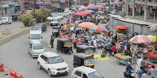 DC Srinagar interacts with transporters, auto-rickshaw operators