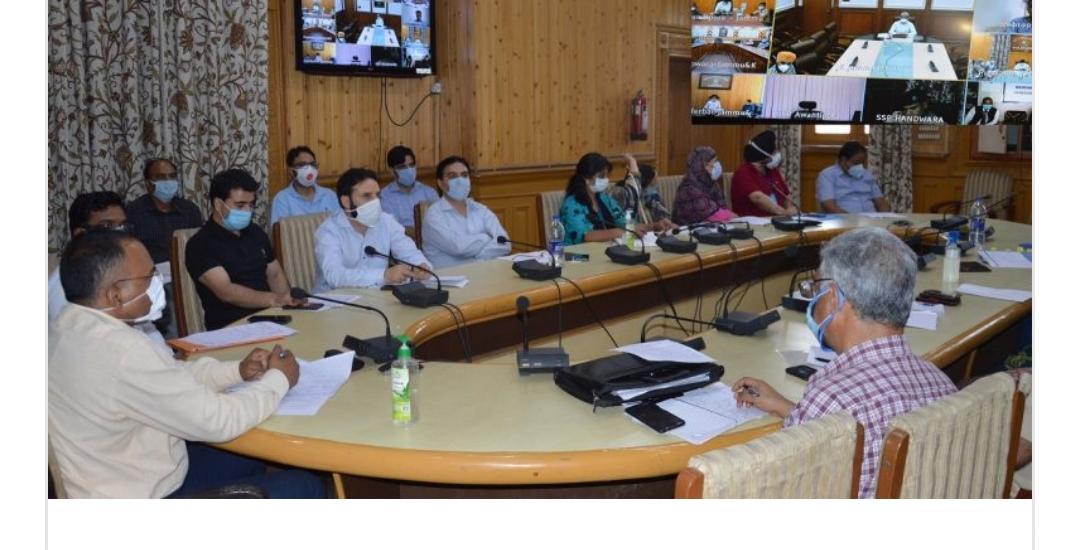 Prepare for effective home isolation, quarantine of patients: Div Com to DCs