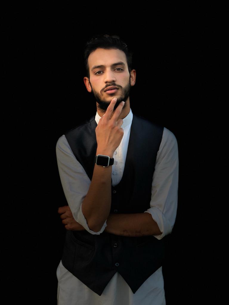 “Daleel” is new talk show; here is how RJ Umar is taking Kashmiri to national level with Neelesh Mishra