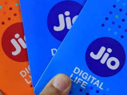Jio Offers Free Data, Calls For 5 Months; Read Details