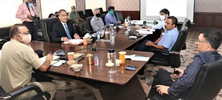 DGP accompanied by ADGP (Coordination) PHQ, reviews functioning of Crime Branch in officers meeting