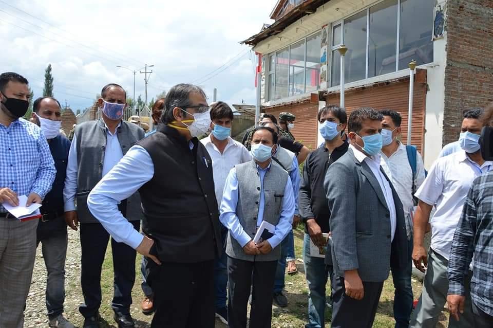 Advisor Baseer Khan inspects dev works, meets several deputations in Tangmarg