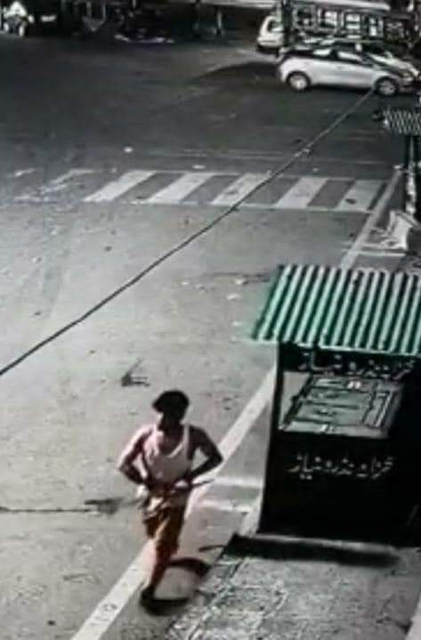 Police Station Khanyar Srinagar seeks help of general Public in identifying the thief involved in theft Case
