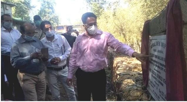 District Administration Anantnag holds public outreach programme at Block Achabal