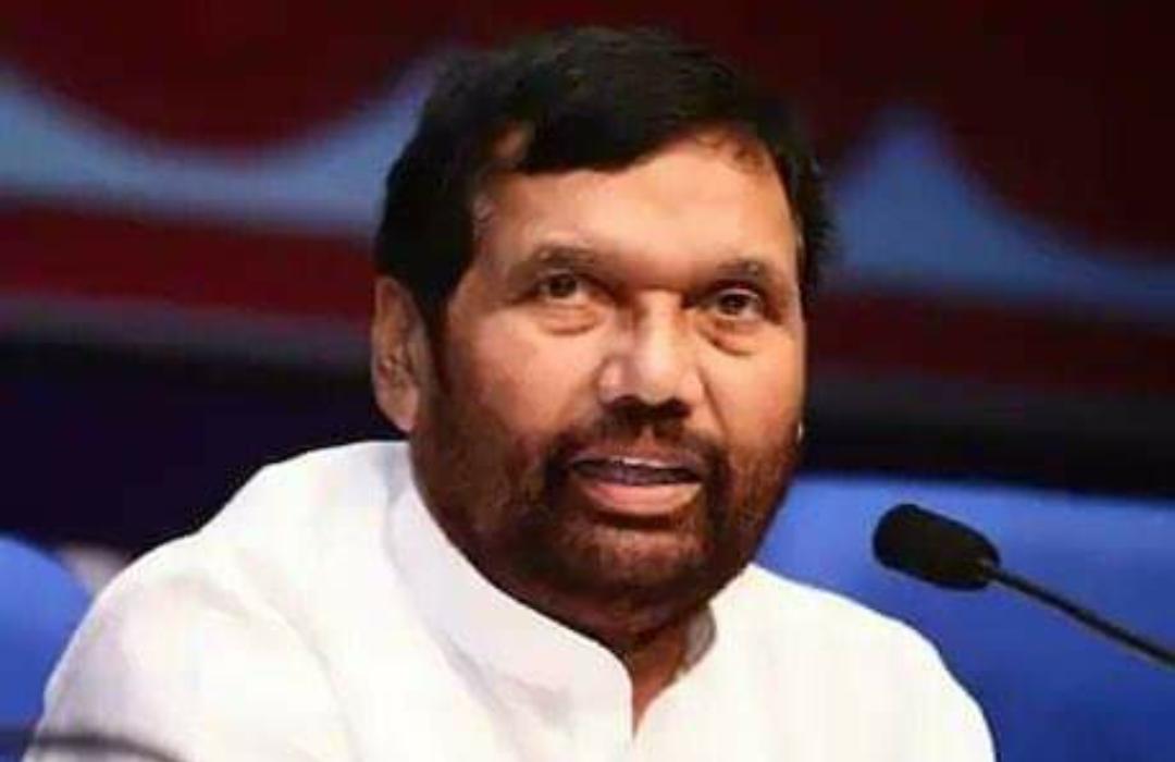 Union Minister and LJP leader Ram Vilas Paswan passes away, tweets his son Chirag