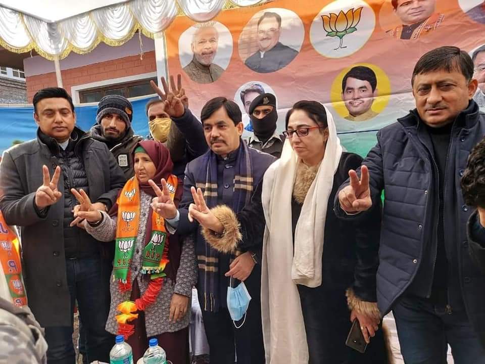 Muslims in India safer than in Pakistan: Syed Shahnawaz Hussain