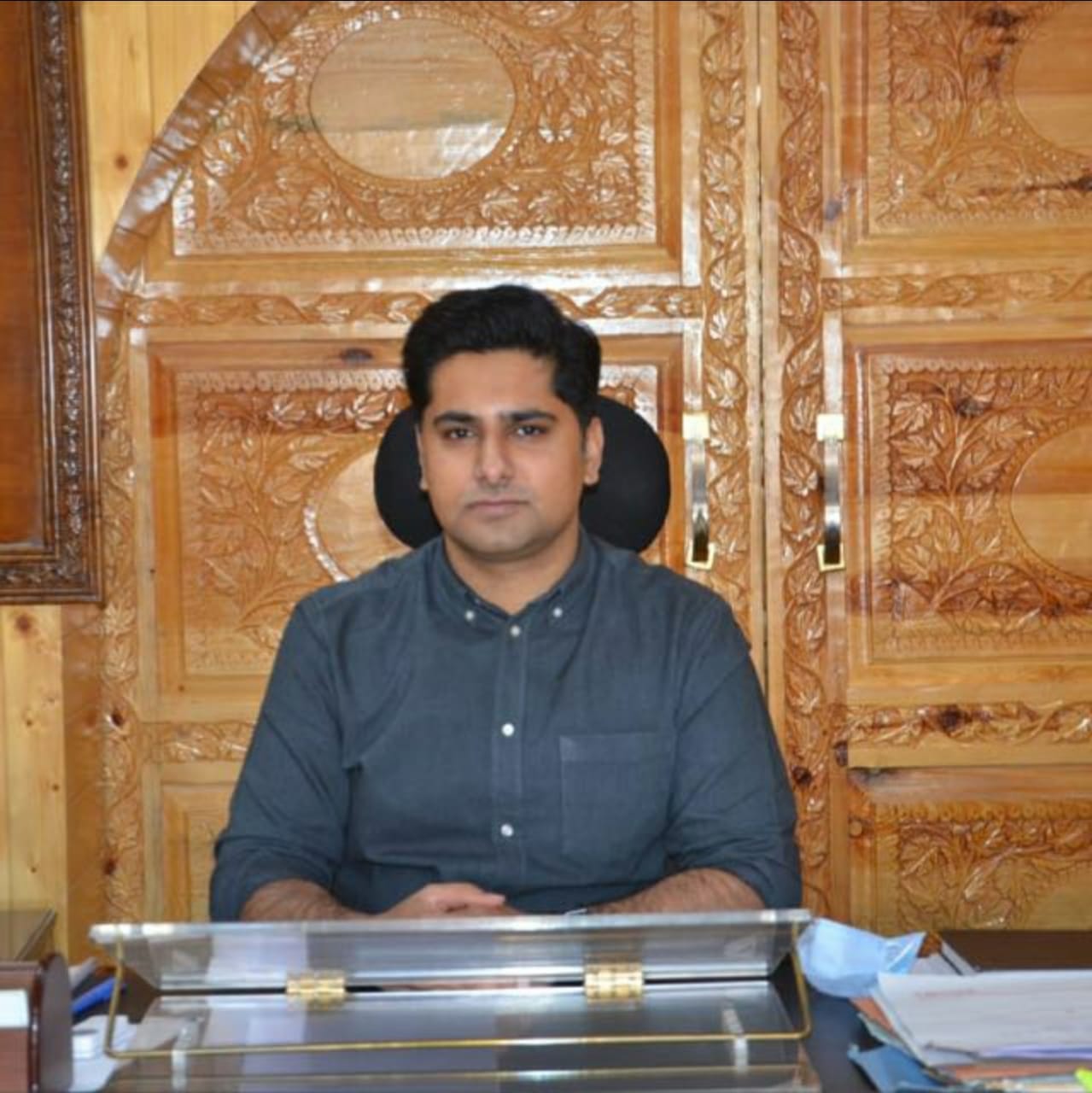 Jio mobile tower inaugurated in Barnie Tulail; Residents thanks DC Bandipora