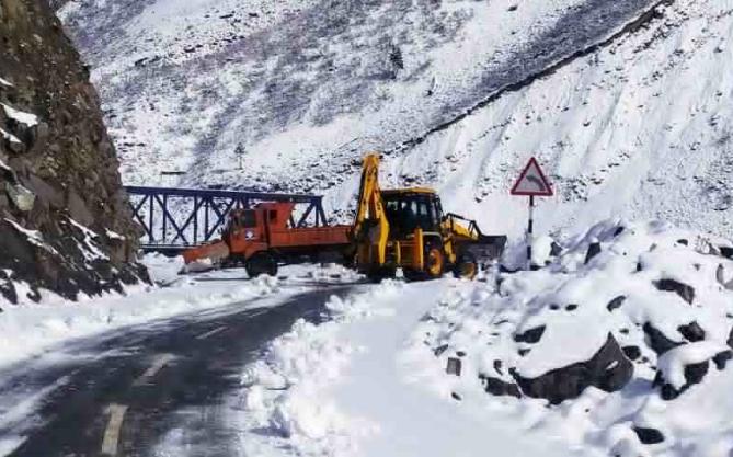 Day 12: Srinagar-Kargil highway remains closed