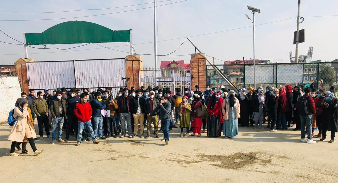 SKIMS Medical College students protest, demand regular classes