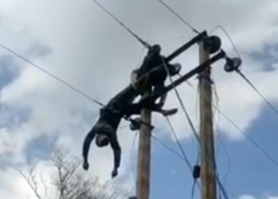 PDD daily wager electrocuted in Rajouri