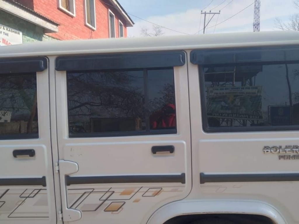 Violation: SDM’s official vehicle has tinted glasses with lesser visibility