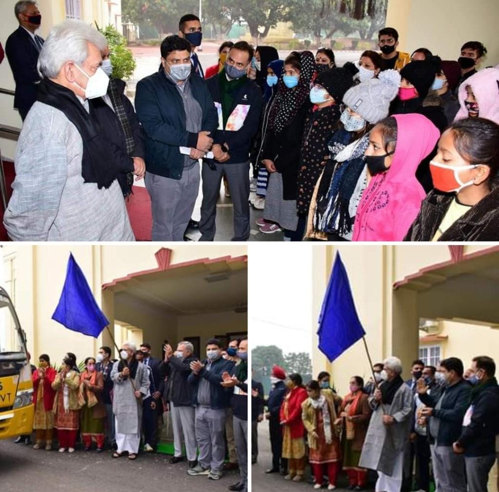 Lt Governor flags off Girls Contingent for 15 day Ski Course & Training at Gulmarg