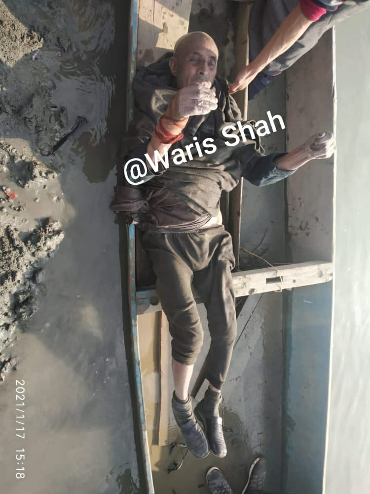 Updated:Male dead body found in Sangam Anantnag