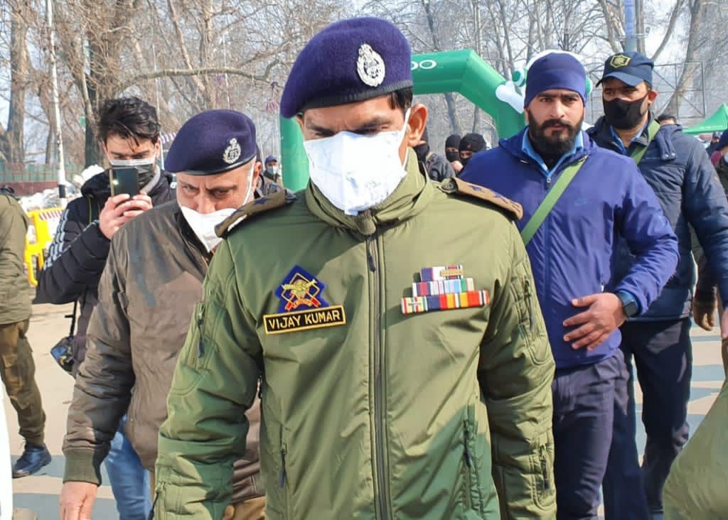 Lawaypora Encounter: Slain trio were involved in militancy, will convince families with concrete evidence in 10 days: IGP Kashmir Vijay Kumar