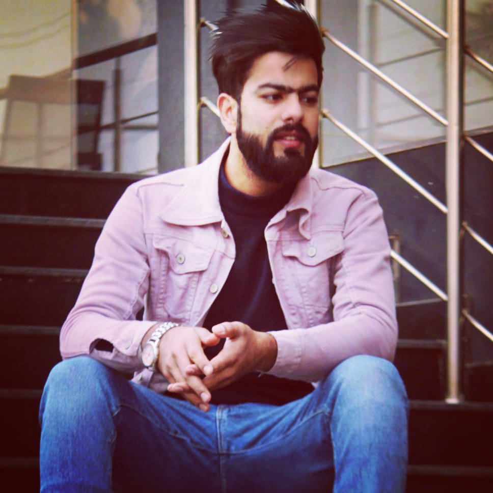 Meet 21 years old graphic designer and photographer from Kashmir