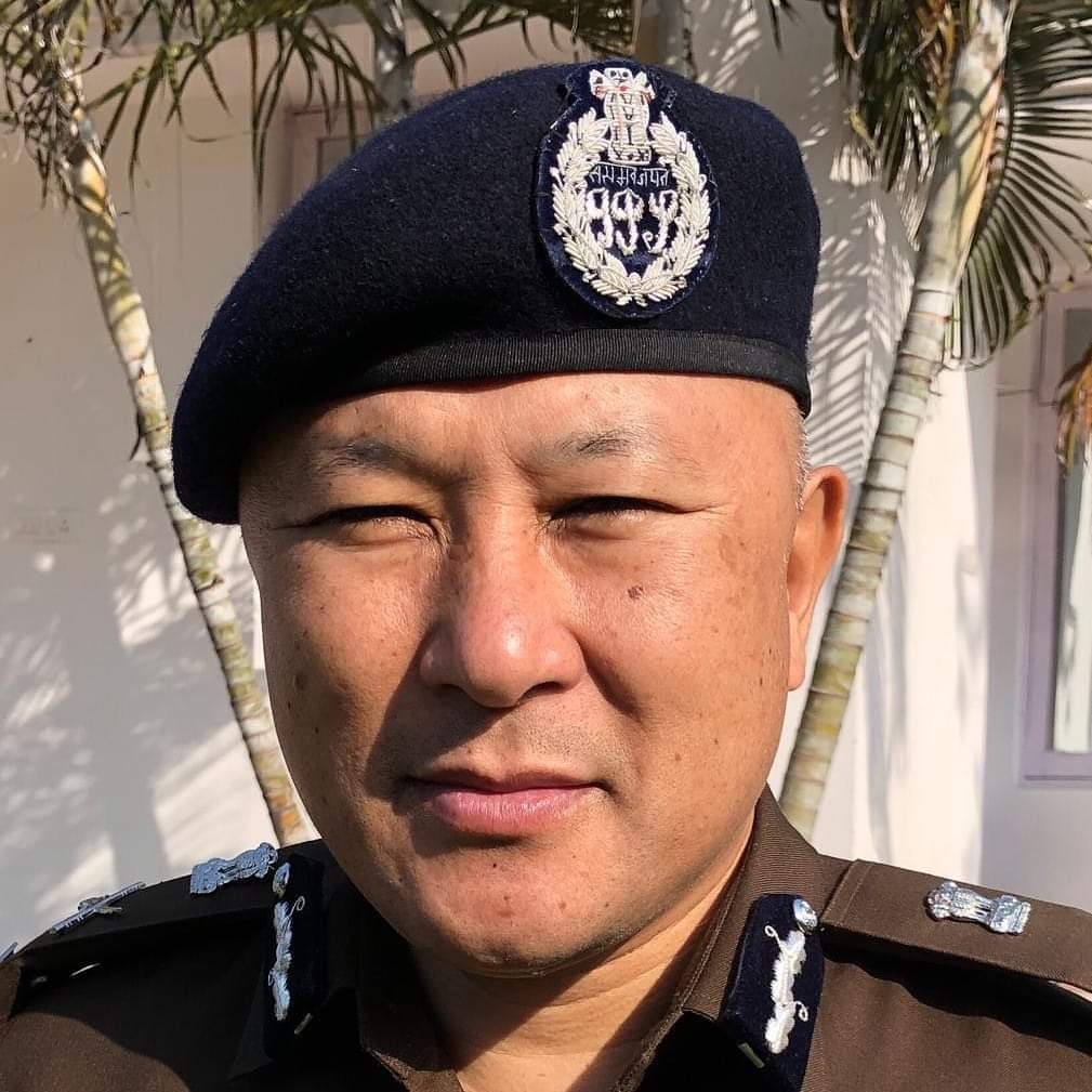 ADGP Traffic T Namgyal gets President’s peace medal