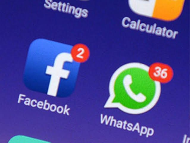 Users flock secure apps as WhatsApp ‘tweaks’ privacy policy