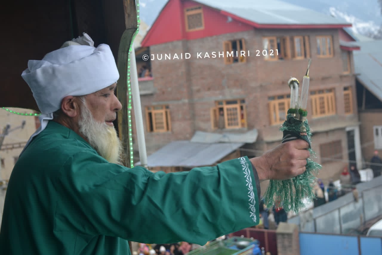 Urs Hazrat Abu Bakar Sideeq (RA) celebrated with religious fervor in Tral