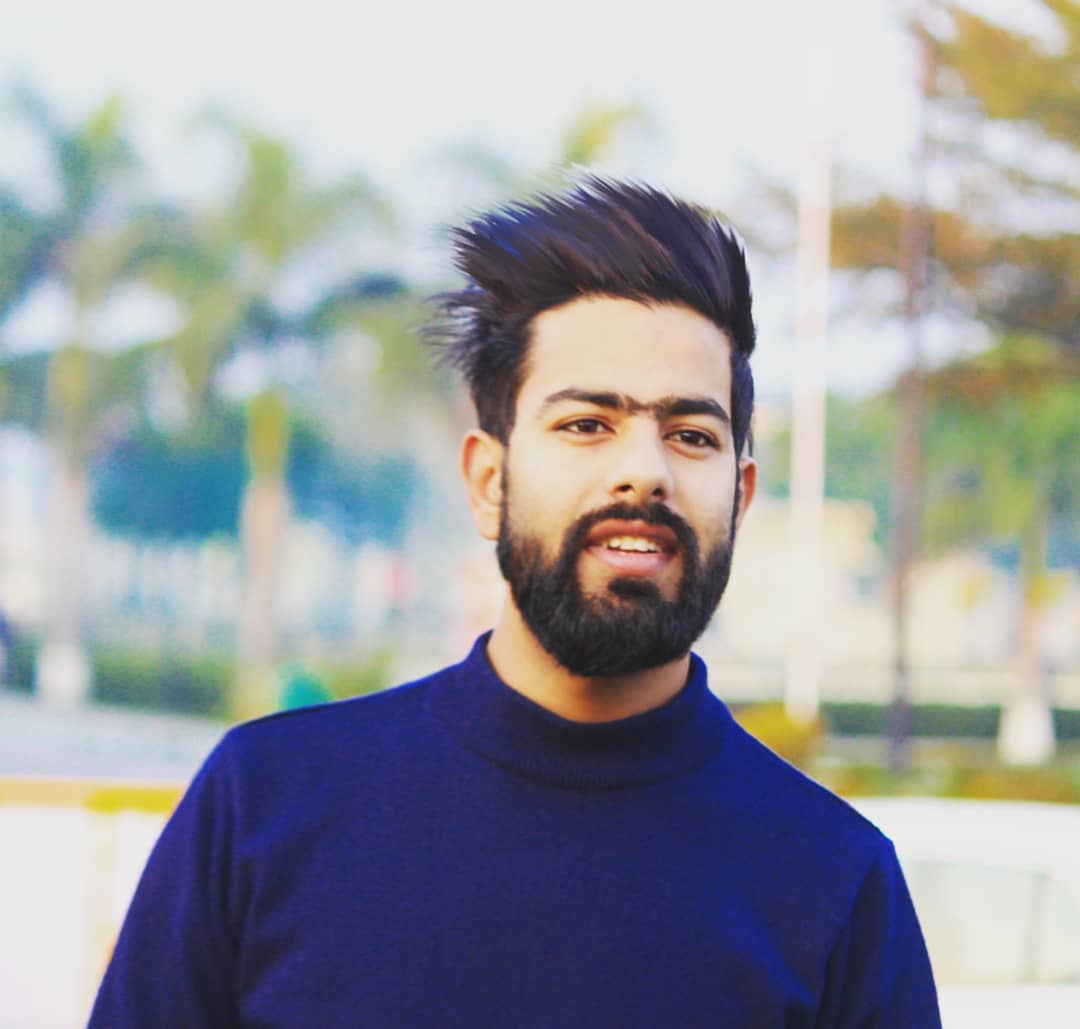 Meet Saqib Rather: A talented graphic designer cum photographer from Shopian