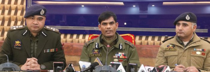 IGP Kashmir chairs security review meeting on city’s security grid at PCR Kashmir