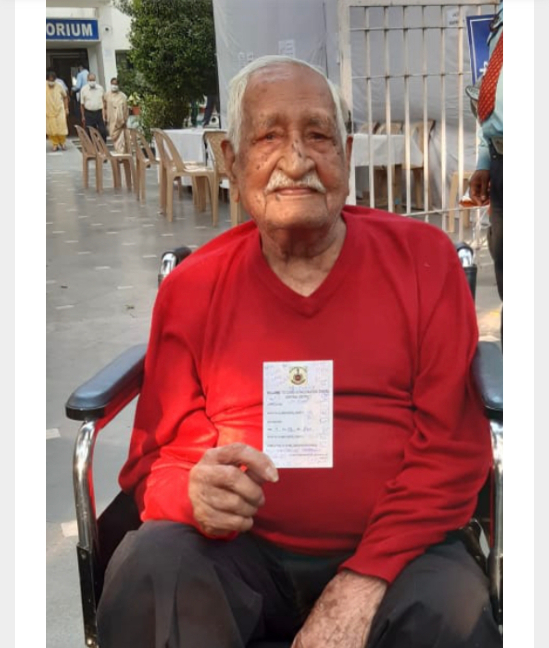 104-year-old man born before Spanish Flu outbreak gets first dose of COVID vaccine in Delhi