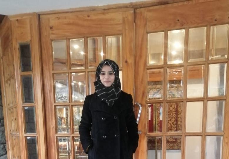 A Young Girl choose politics to become the voice of kashmiri youth for their Rights and better future of kashmir.