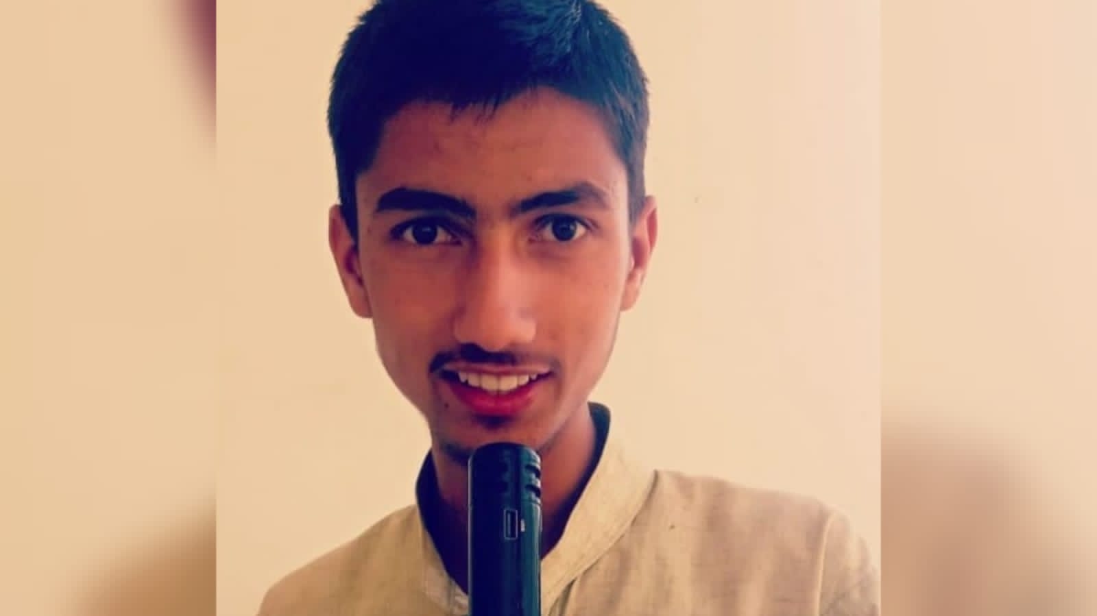 Inspired by Anne Frank, 15-year-old boy from Baramulla pens down his first book