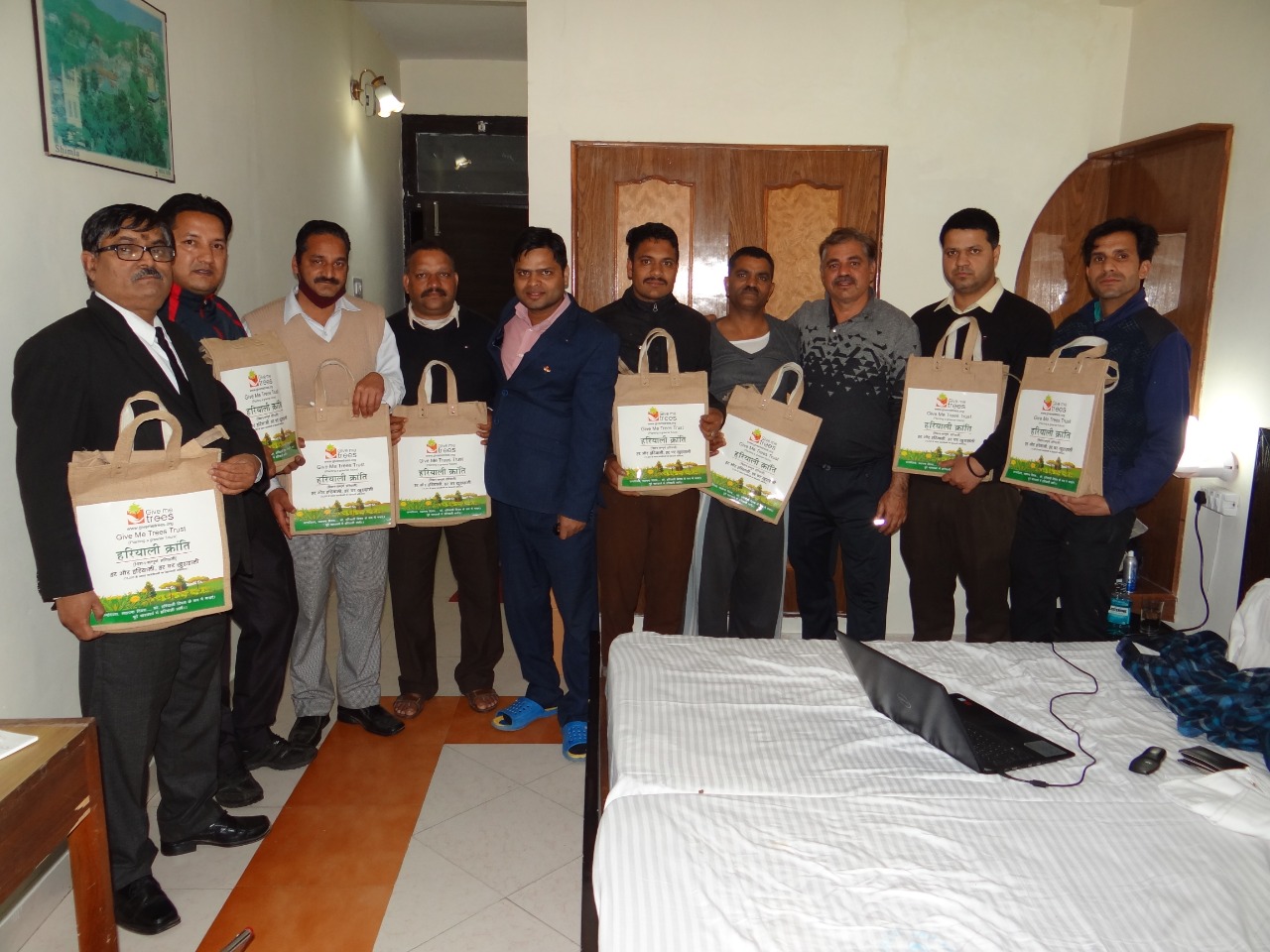 Hariyali Kranti Team’s vigorous initiative in Himachal, plantation distributed at Dhauladhar festival and tree planting done on hill