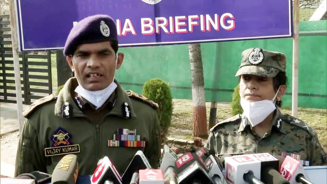 2 LeT Militants Carried Sopore Attack, Asked SSP To Suspend 4 PSOs: IGP Kashmir