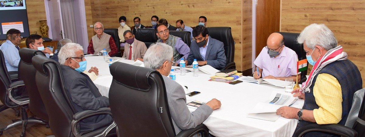 Lt Governor chairs 3rd high level meeting of power sector experts to revamp power supply in J&K