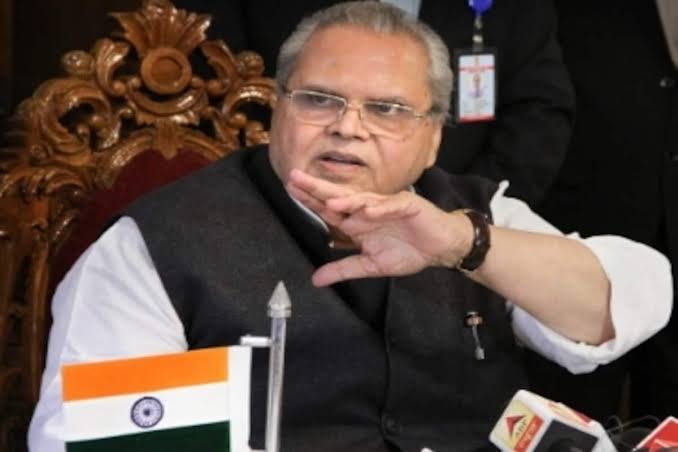 Don’t offend farmers, Satya Pal Malik to PM, HM