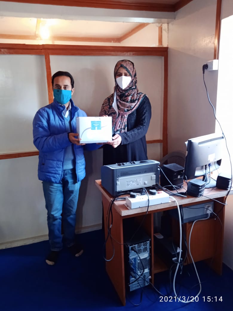 Save The Destitute Foundation On Mission SOS, distribute 35000 Masks, in Jammu and Kashmir