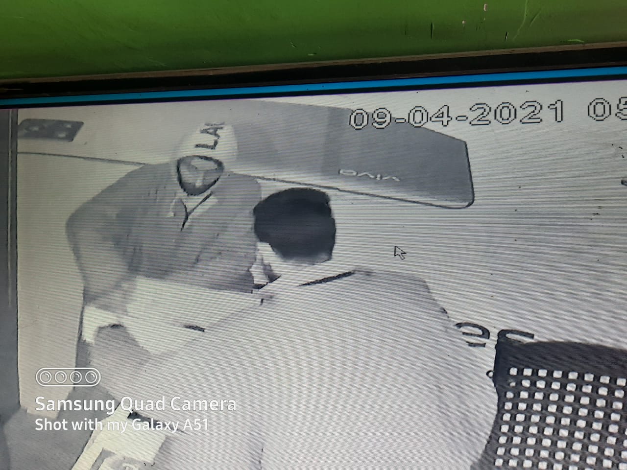 Burglars loot 9 shops in Central Kashmir’s Kangan