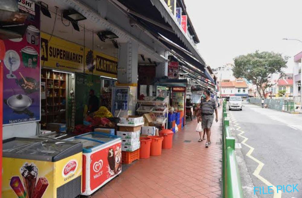 Don’t close shops, control crowds in markets: Traders to Sgr Admin