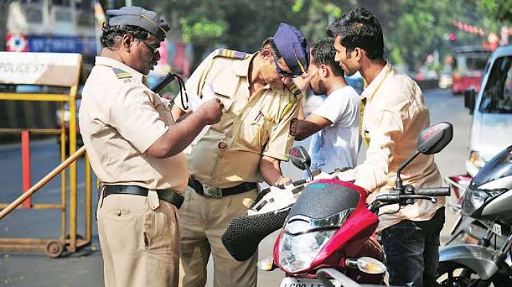 Delhi under lockdown from 10 pm today till 5 am April 26: Arvind Kejriwal