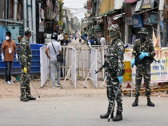Govt announces complete Corona Curfew across J&K from tonight till Apr 26 morning