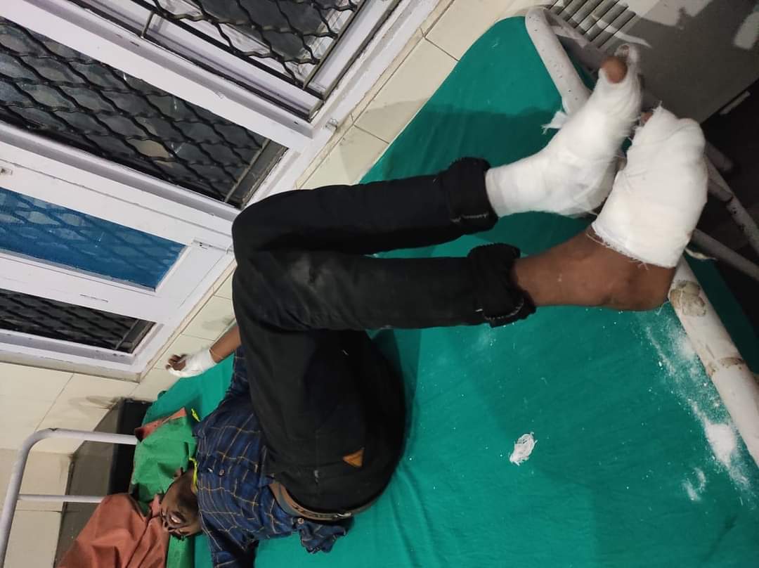 Two drivers injured in gas explosion along Sgr-Jmu highway at Qazigund