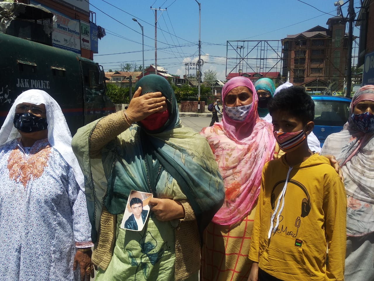 Murder of an Auto Driver? Hyderpora family seeks IGPs intervention