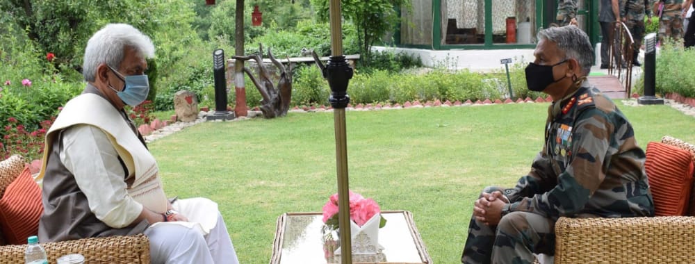 LG visits Lt. Gen Pandey’s residence; pays tribute to his father-in-law, offers condolences