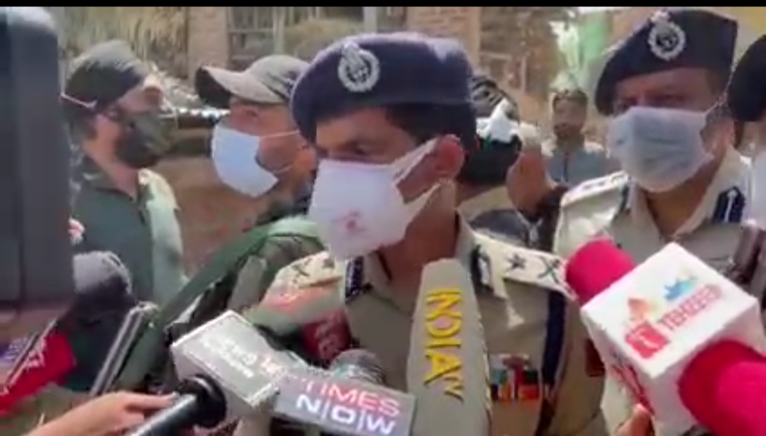 Two foreign militants from Jaish involved in attack on SPO, his family members at Hariparigram, Awantipora: IGP Kashmir Vijay Kumar