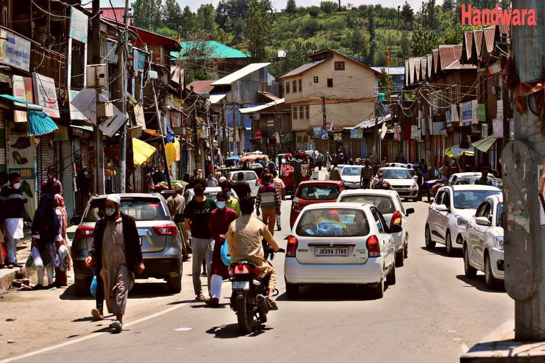 Govt Withdraws Weekend Curfew In 8 Districts