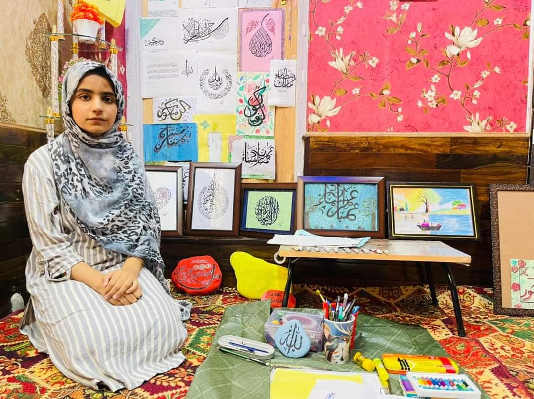 15 Year old Sopore girl keeps her mother’s art of calligraphy Alive