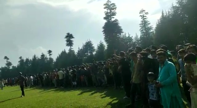 Cricketers, spectators immune to COVID-19 in South Kashmir’s Pulwama?