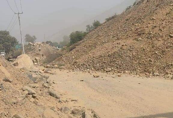 Massive Landslide In Ramban Shuts Jammu-Srinagar Highway