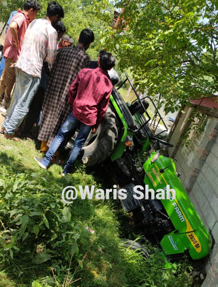 Elderly Woman killed In Achabal Road Accident
