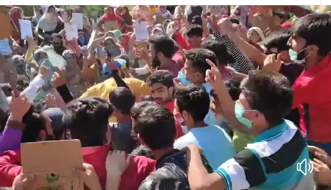 Protesters Seek Justice For Lolab Youth Who Died Within 3 Days Of Marriage