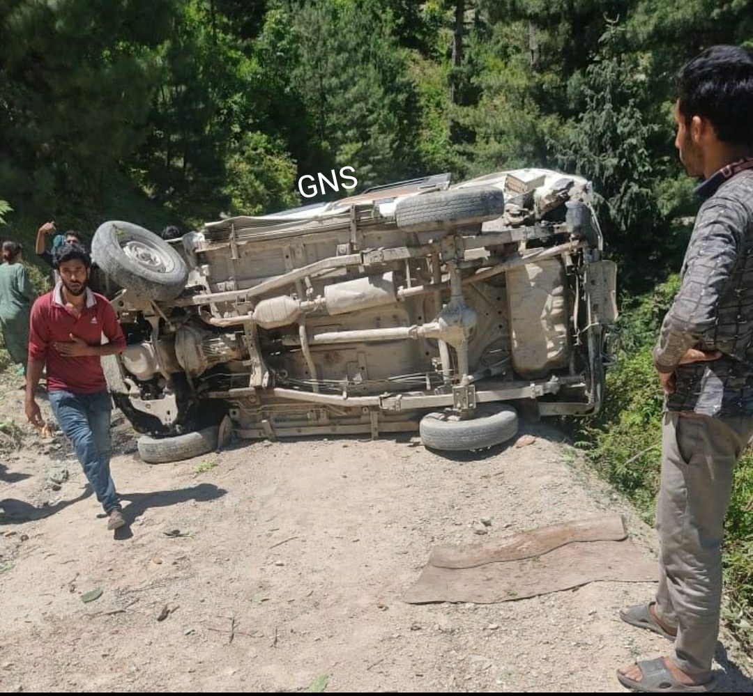 8-Month-Old Baby, 90-Year-Old Man Killed; 8 Persons Injured In Kupwara Accident