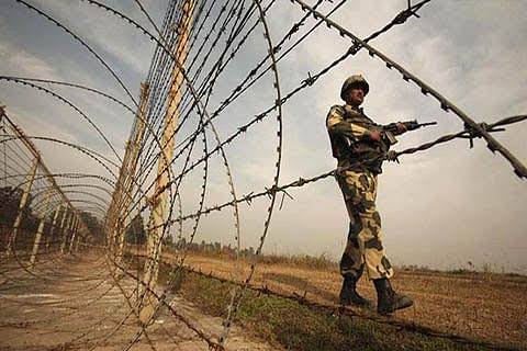 Infiltration bid foiled along LoC In Kupwara; Heroin worth Rs 30 Cr, weapons recovered: Police