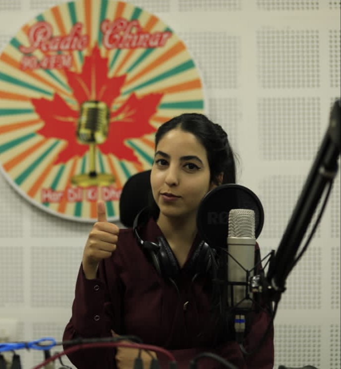Samaniya Bhat: Youngest radio jockey of North Kashmir