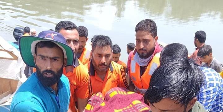Body of non-local labourer retrieved from Jhelum in Pulwama